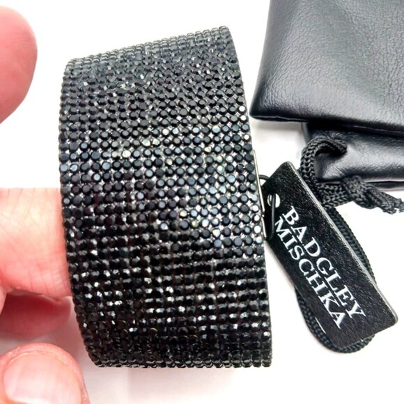 Badgley Mischka Women's Black Studded Crystal Bracelet -Box Clasp New With Tags - Picture 6 of 7